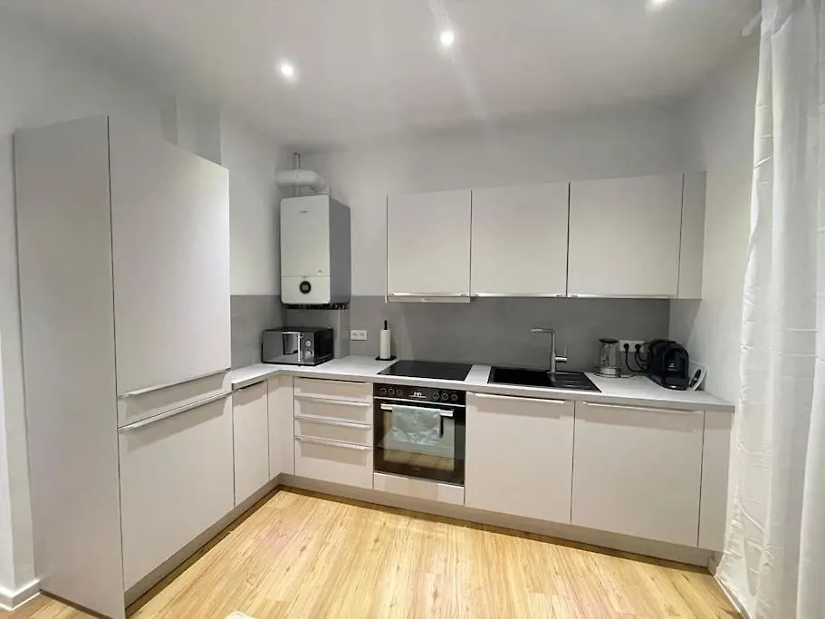 70Qm - 3 Rooms - Free Parking - City - Mallibase Apartments Hannover