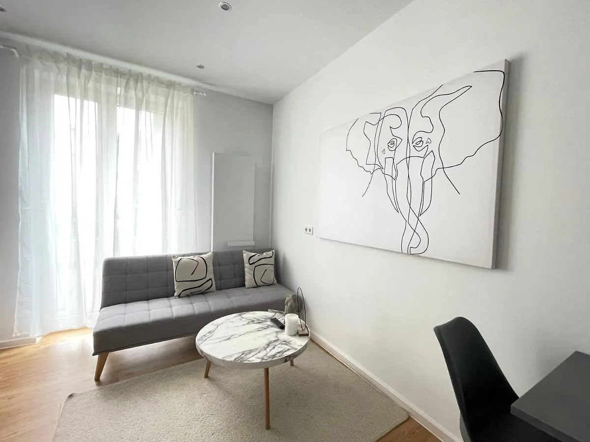 70Qm - 3 Rooms - Free Parking - City - Mallibase Apartments Hannover